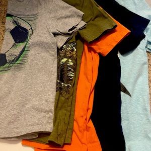 Lot of Carter’s size 7 T shirts